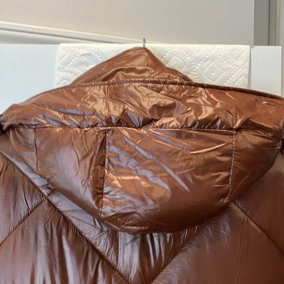 Abercrombie & Fitch Full Length Puffer - Faux Leather - Picture 6 of 6